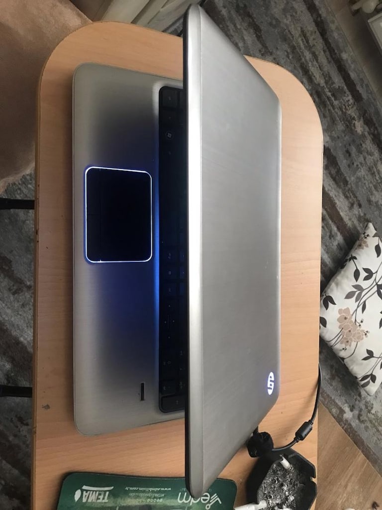 TERTEMİZ HATASIZ 8 ÇEKİRDEKLİ ÇİFT EKRAN KARTLI NOTEBOOK LAPTOP - 7