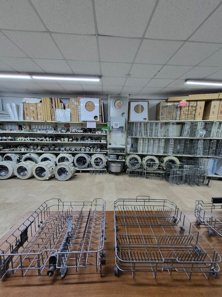 Teka marka DW 605 S modeli bulaşık makinesinin alt Sepeti - 5