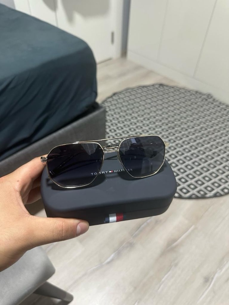 Tommy Hilfiger Güneş Gözlüğü — görsel 4/12