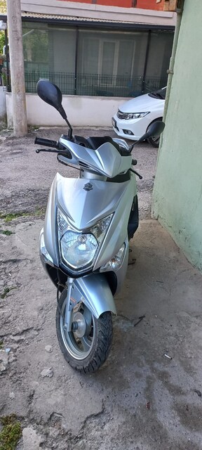 Kanuni RS 125cc 2015 model 9000 km Temiz Scooter Masrafsız