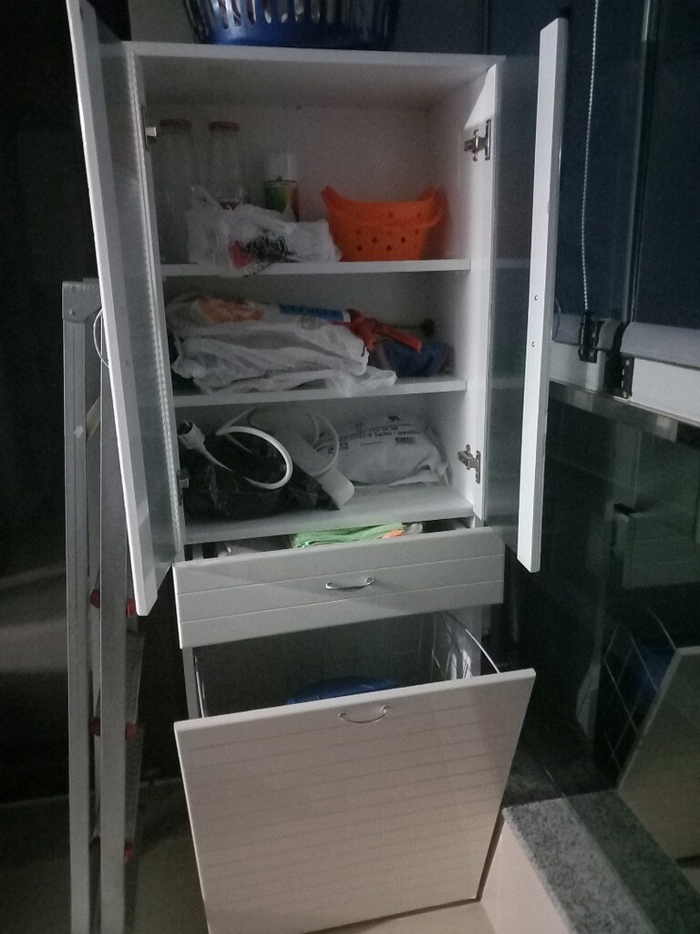Kirli Sepetli Banyo Dolabı Şok Fiyata! - 2