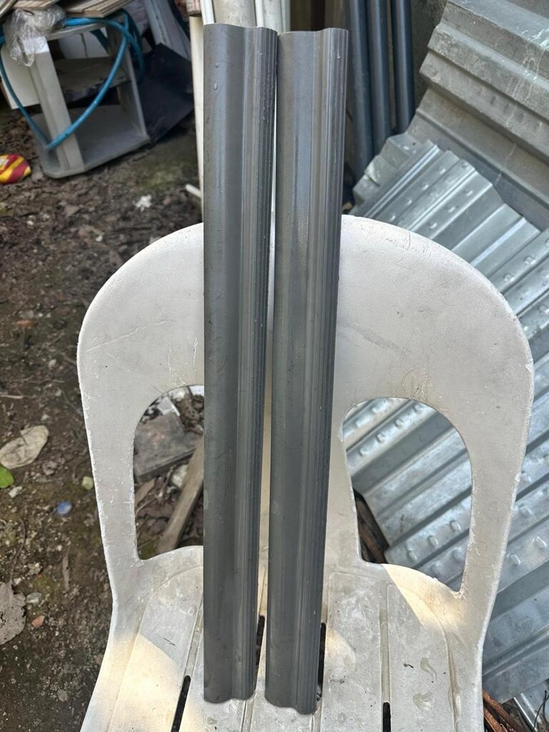 BMW E36 Gri Koltuk Altı Ray Muhafaza Plastikleri