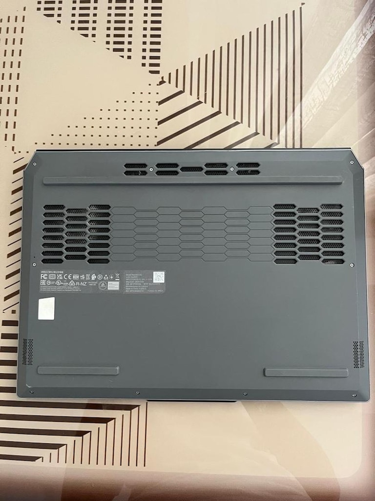 Laptop Standı ve Ekipmanlar dahil - 8