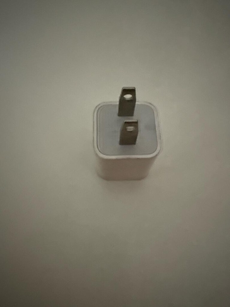Orijinal Apple 5W USB Şarj Adaptörü – Sorunsuz Çalışıyor - 2