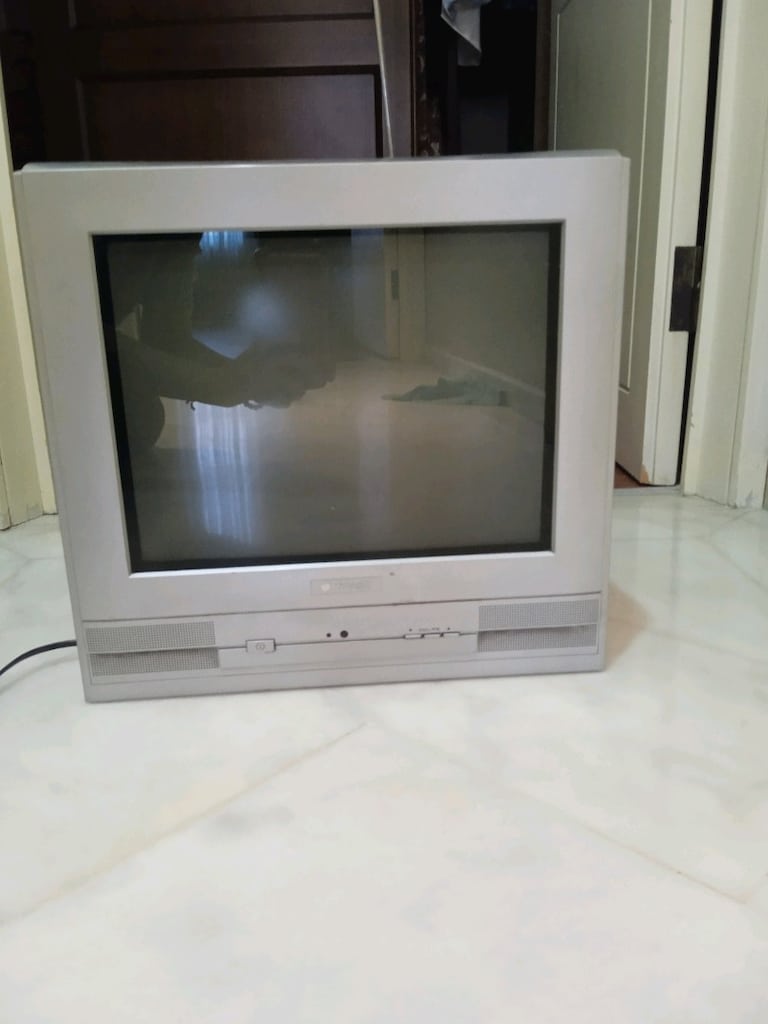 Arçelik TV 4240 avs - 3