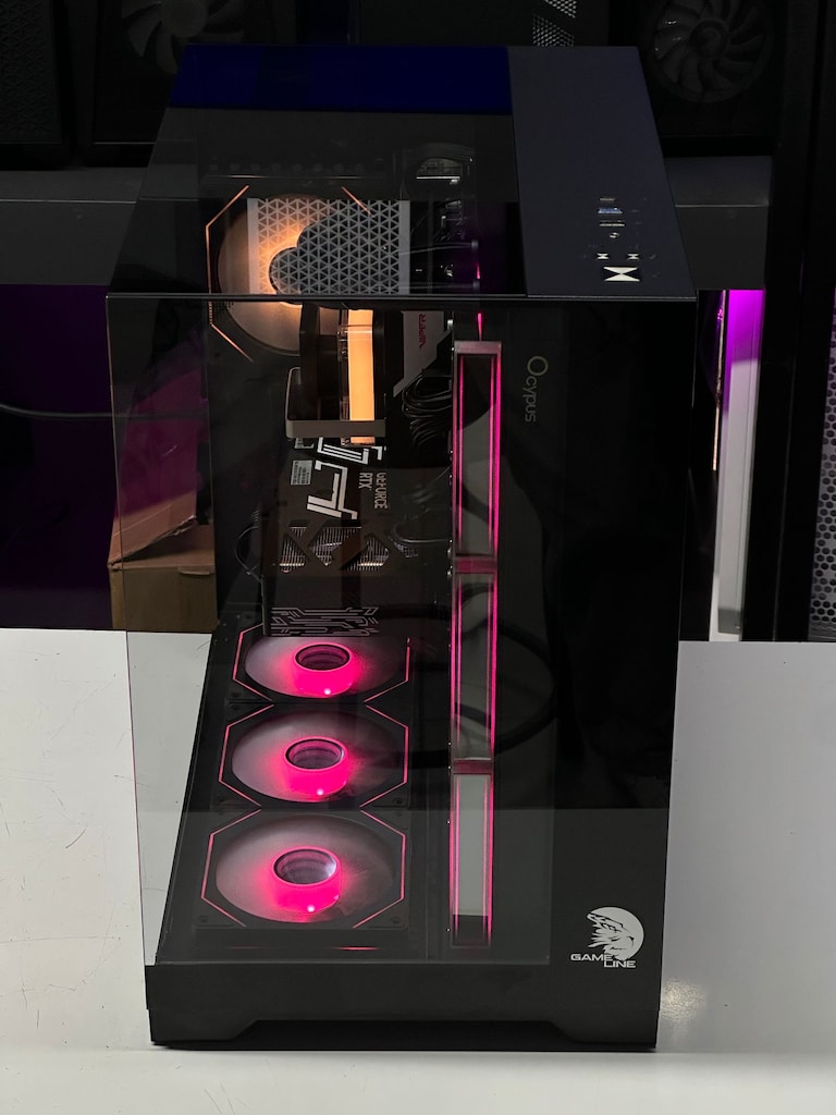 Ryzen 7 7800X3D - RTX 5060 8GB - 16GB RAM - 1TB M.2 SSD - 2
