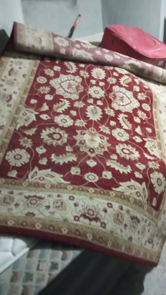 PADİŞAH MARKA HALI TEMİZ KULLANIŞLI PAZARLIKSIZ 1500TL - 4