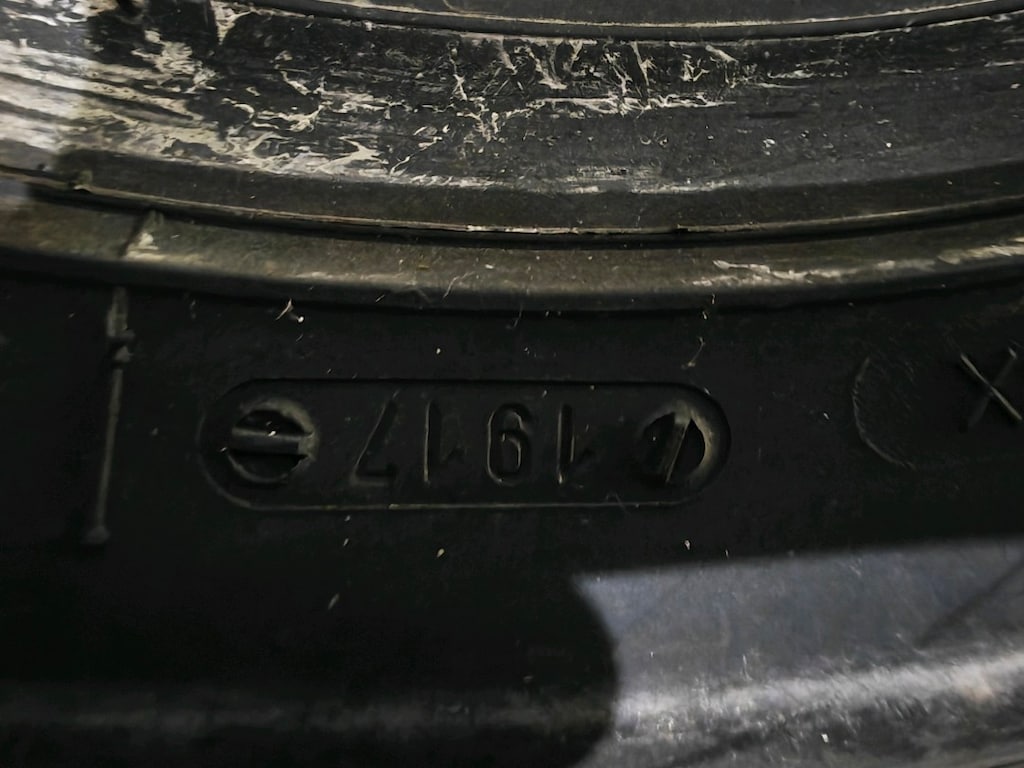 235/45 ZR17 Lastik - 4