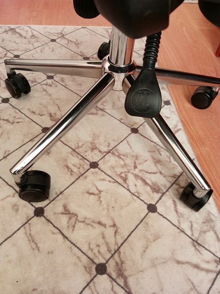 oyuncu ve ofis koltuğu - 8