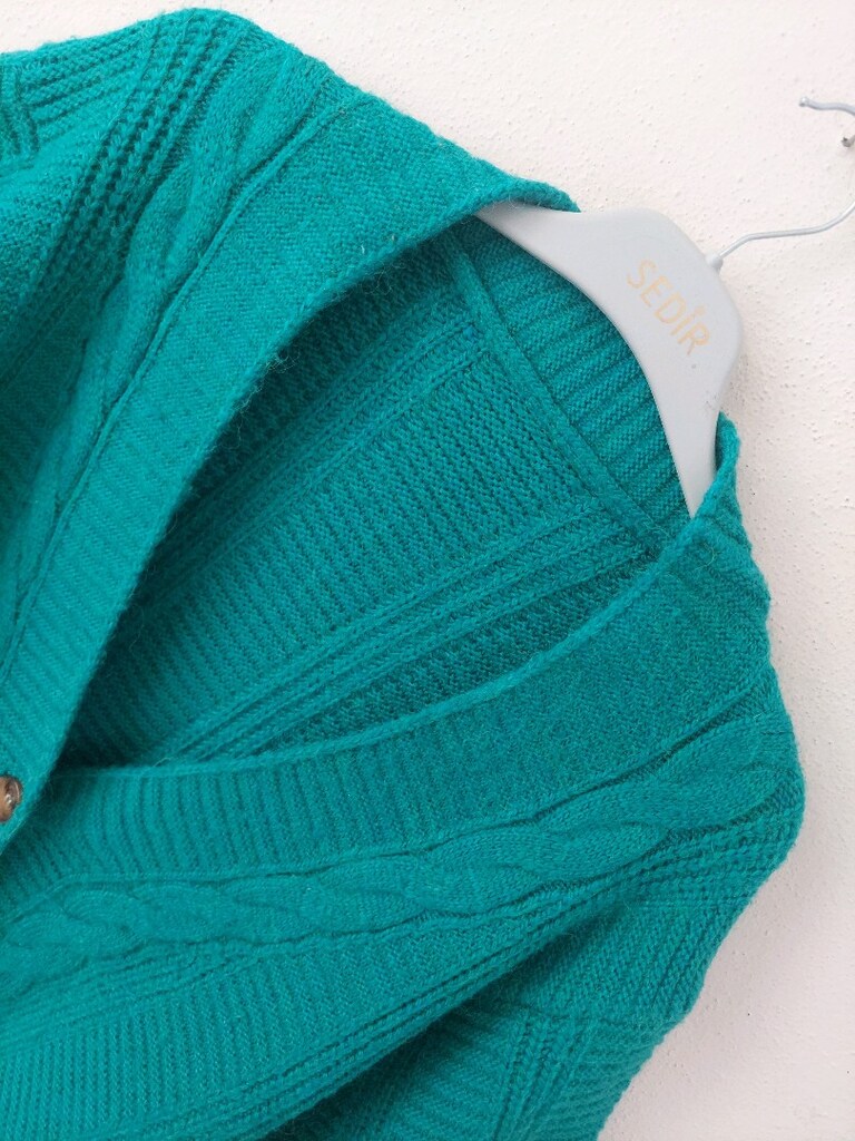 Vintage Stil Oversize Kesim V Yaka Yeşil Örgü Hırka - 4