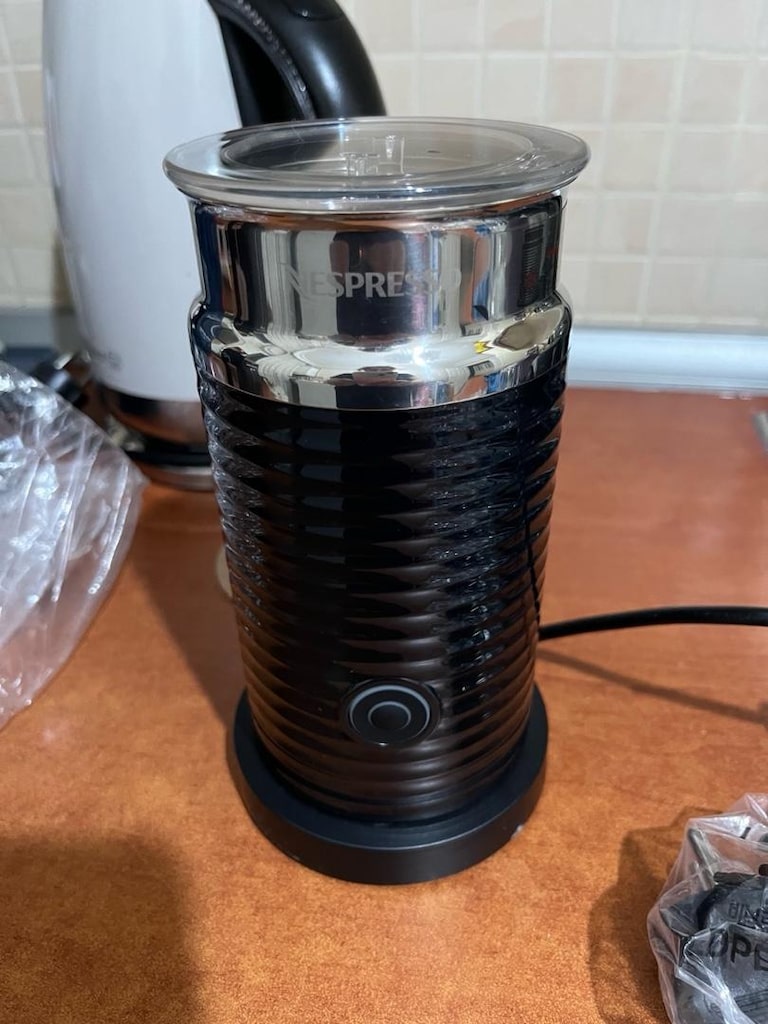 Nespresso Essenza Mini C30+Aeroccino 3-Kutulu Z(1-3Kez Kullanılmış) - 8