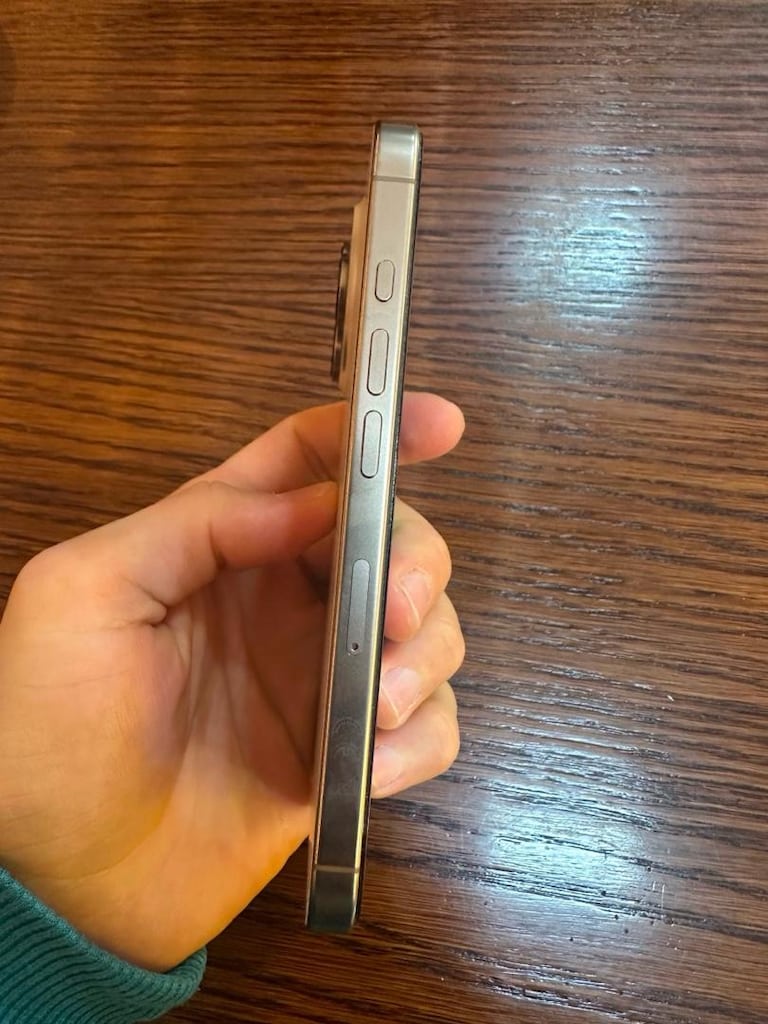 16 PRO 256 GB TEMİZ CİHAZ - 3
