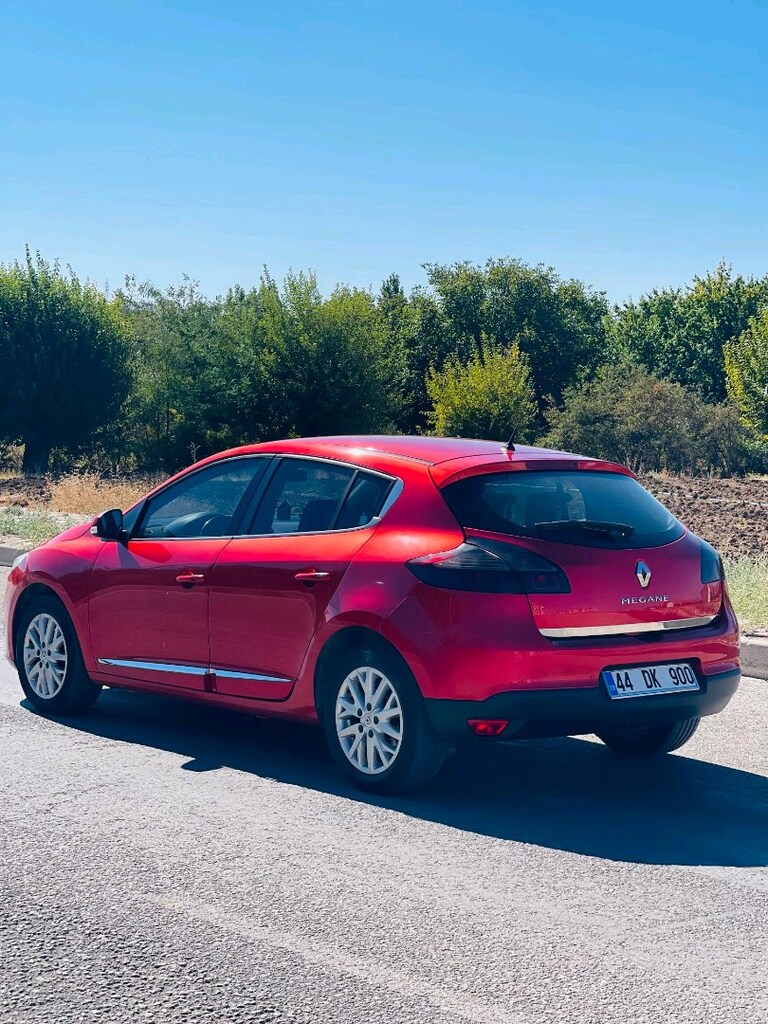 2015 Model Megane 3 touch plas - 6