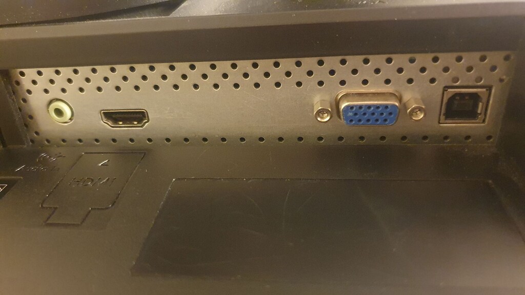 HASARLI: HP w2207h 22 inç LCD Monitör - 15