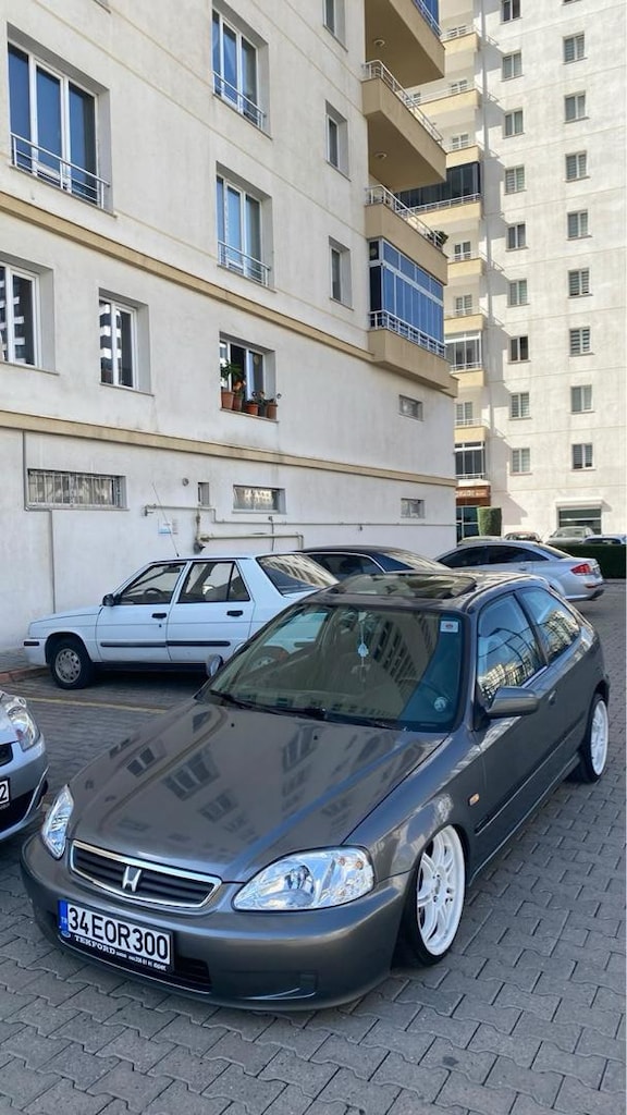 Honda Civic 1.4 - 7
