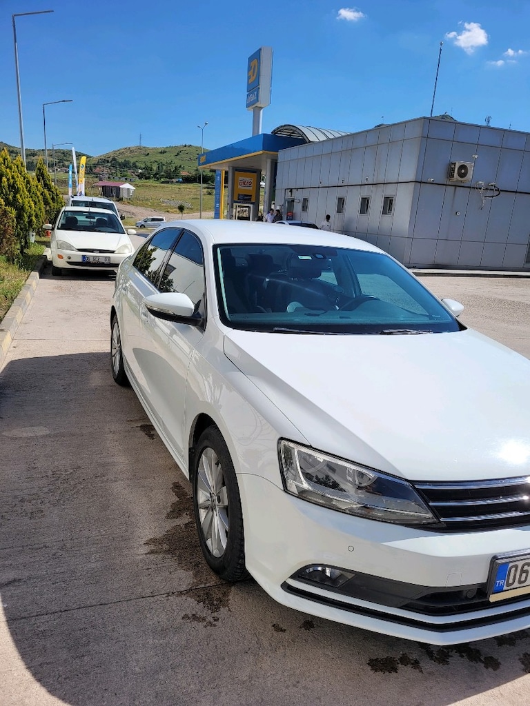 2015 değişensiz boyasız jetta - 4
