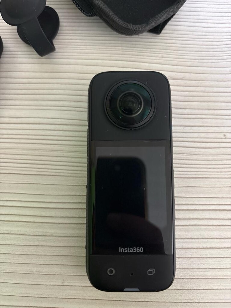 İnsta 360 x3 - 2