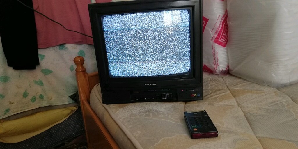 Arçelik 37 ekran televizyon - 3