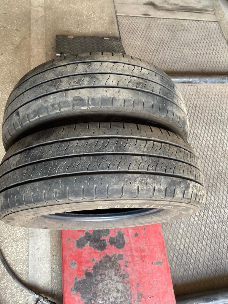215 70 15 C KUMHO - 2