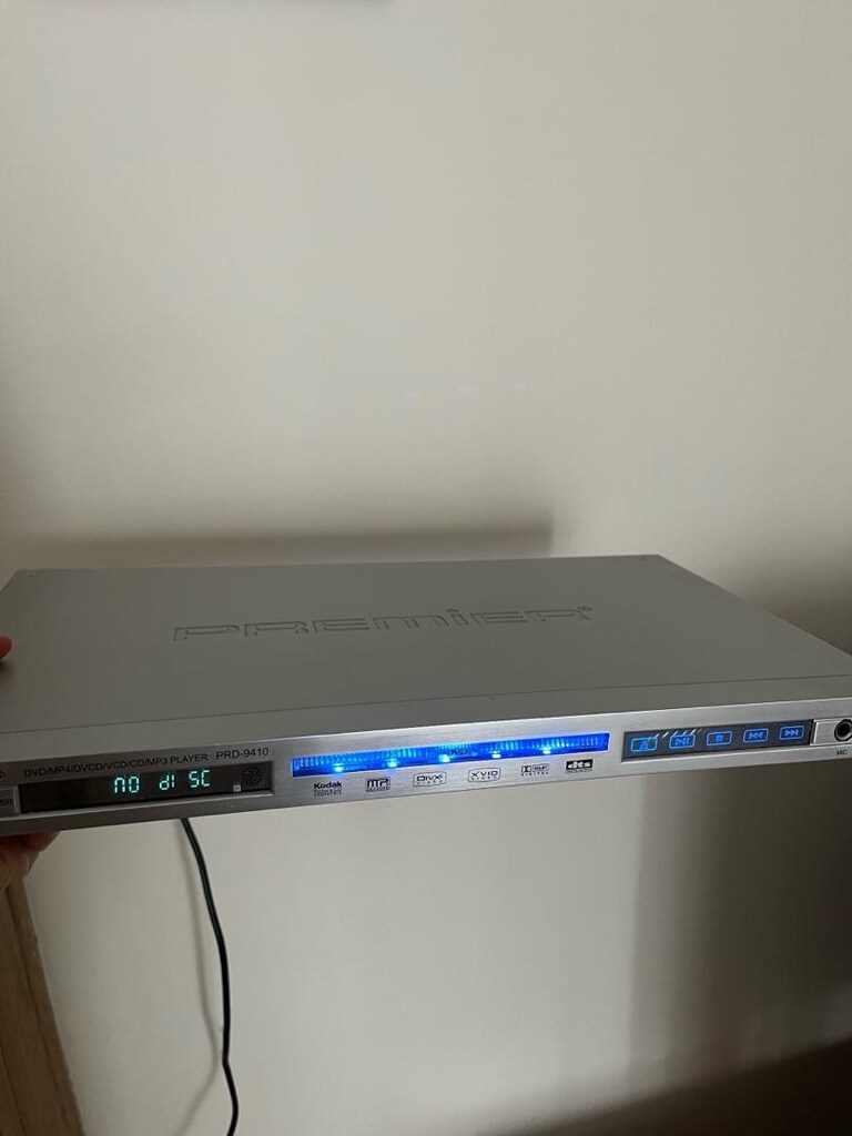 dvd player - 2