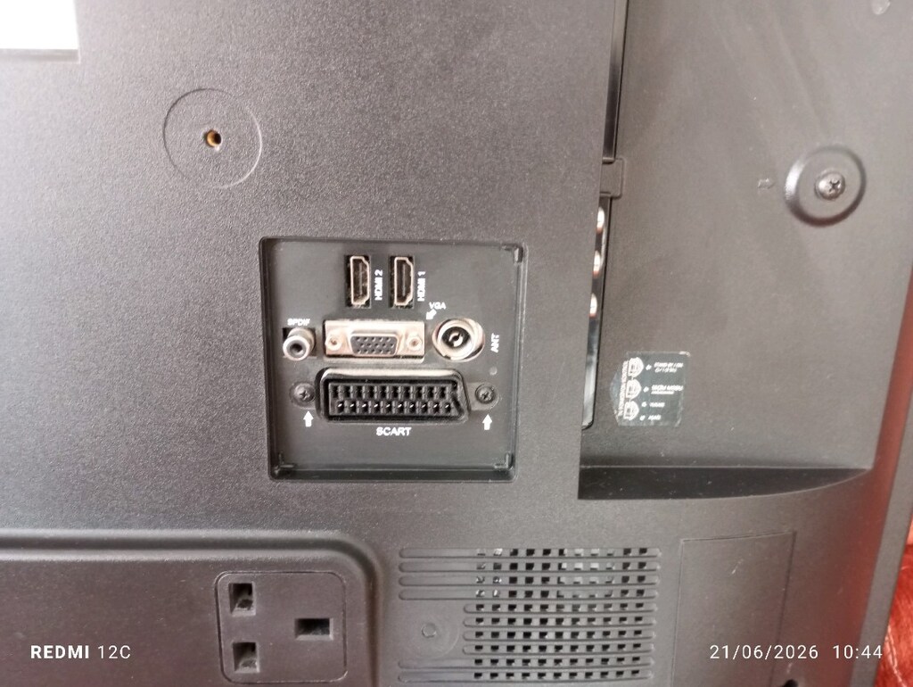 vestel 82 ekran led tv uydu internet yoktur - 3