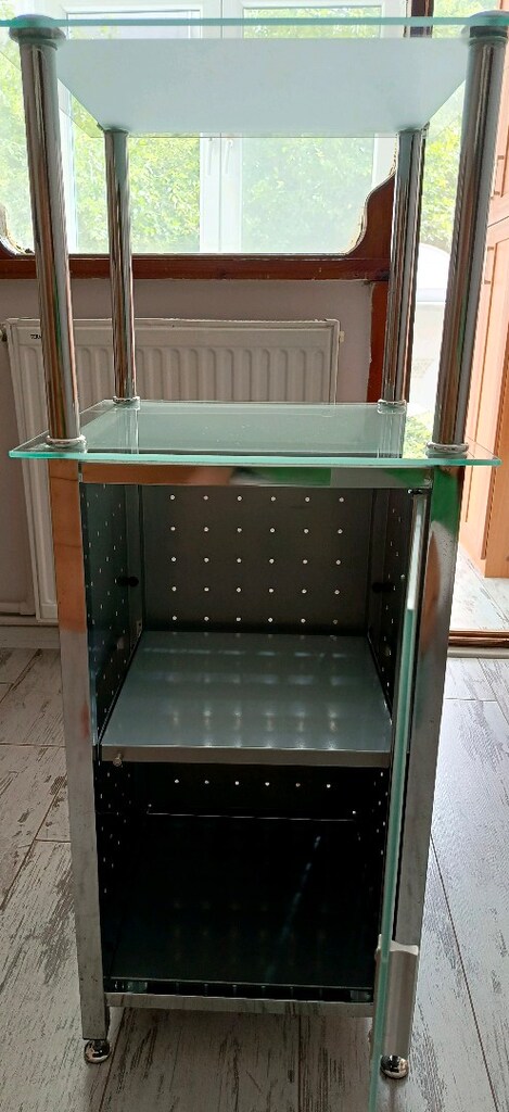 YENİ GİBİ modern camlı raf ünitesi - 3