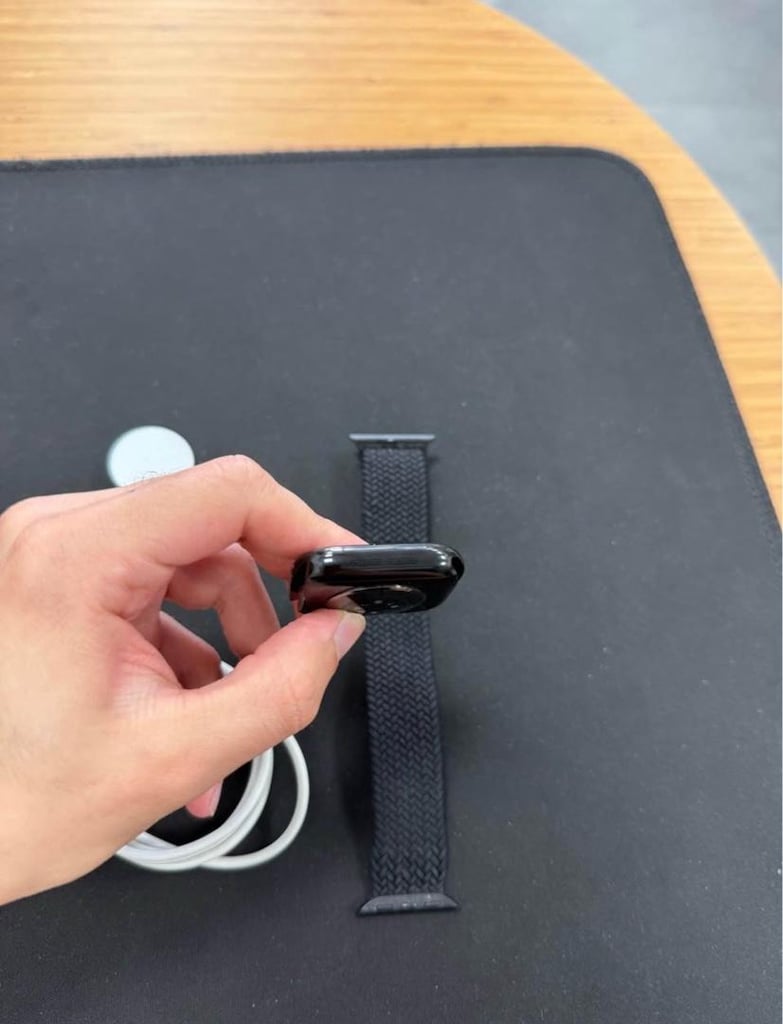 Apple Watch 11.Nesil 42 Mm Siyah Tertemiz - 5