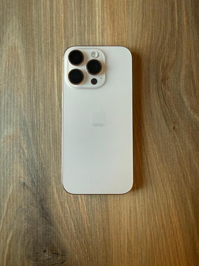 iPhone 16 Pro - 7