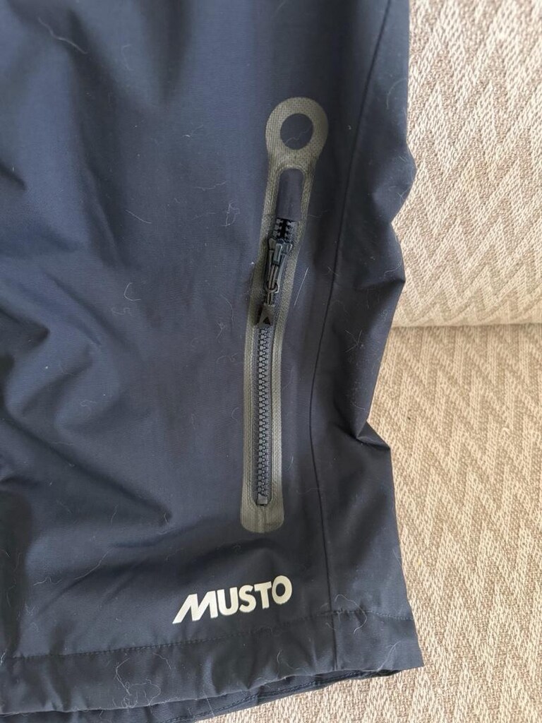Musto Br1 yelek - 3