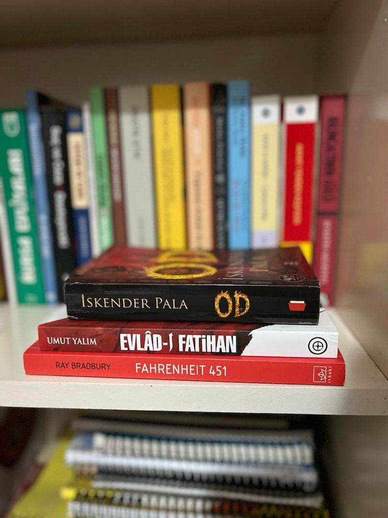 3 Kitap Od - Fahrenheit - Evladı Fatihan - 6