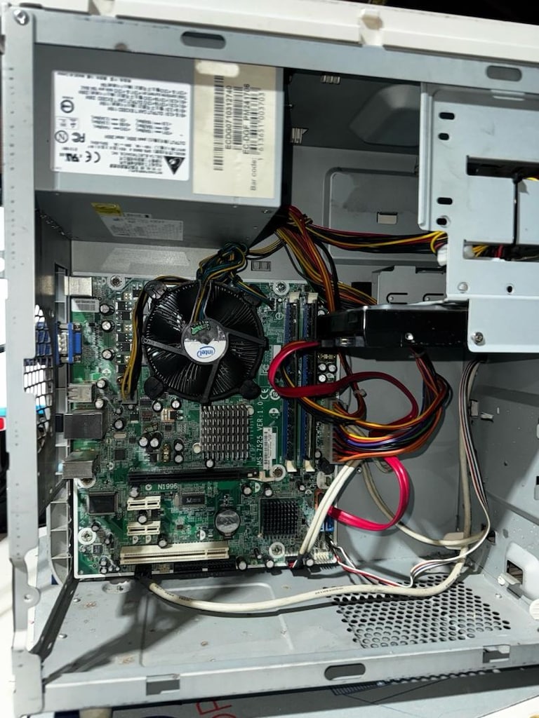 Intel Core 2 Kasa 4gb ram-160gb Hardisk - 6