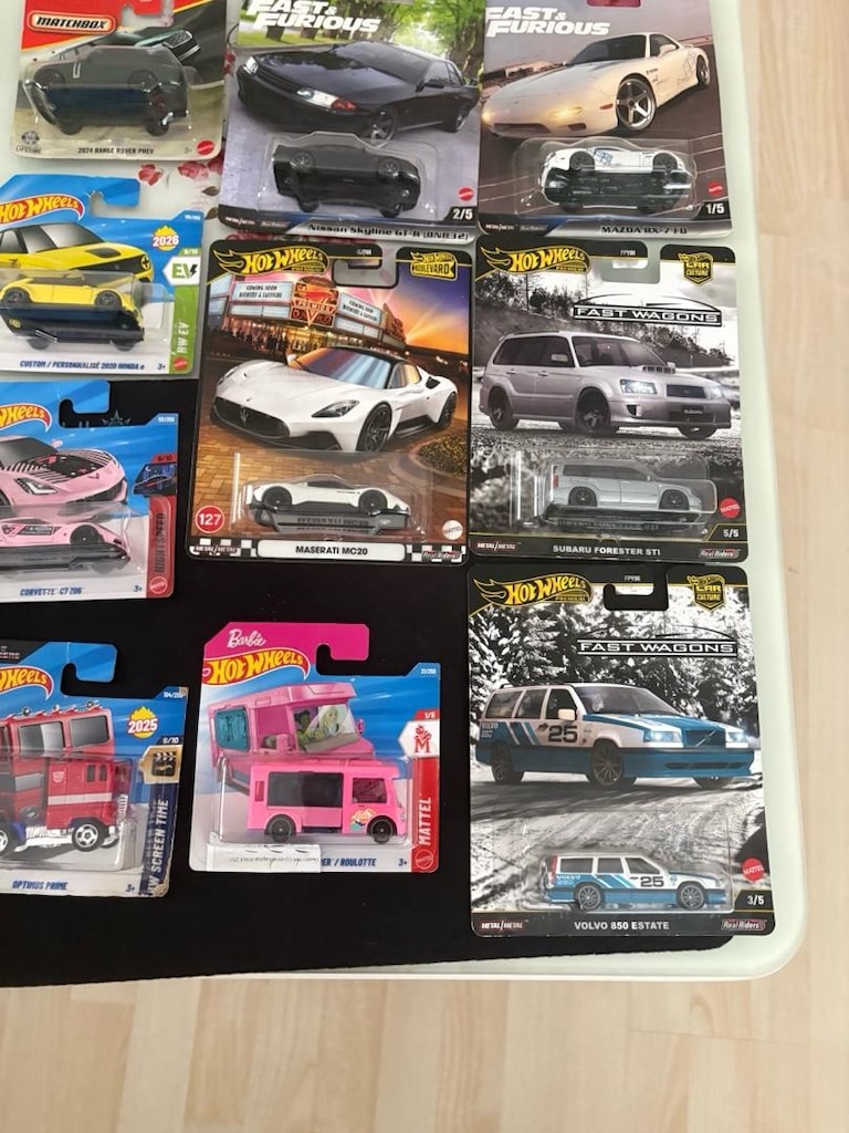Hot wheels - 5