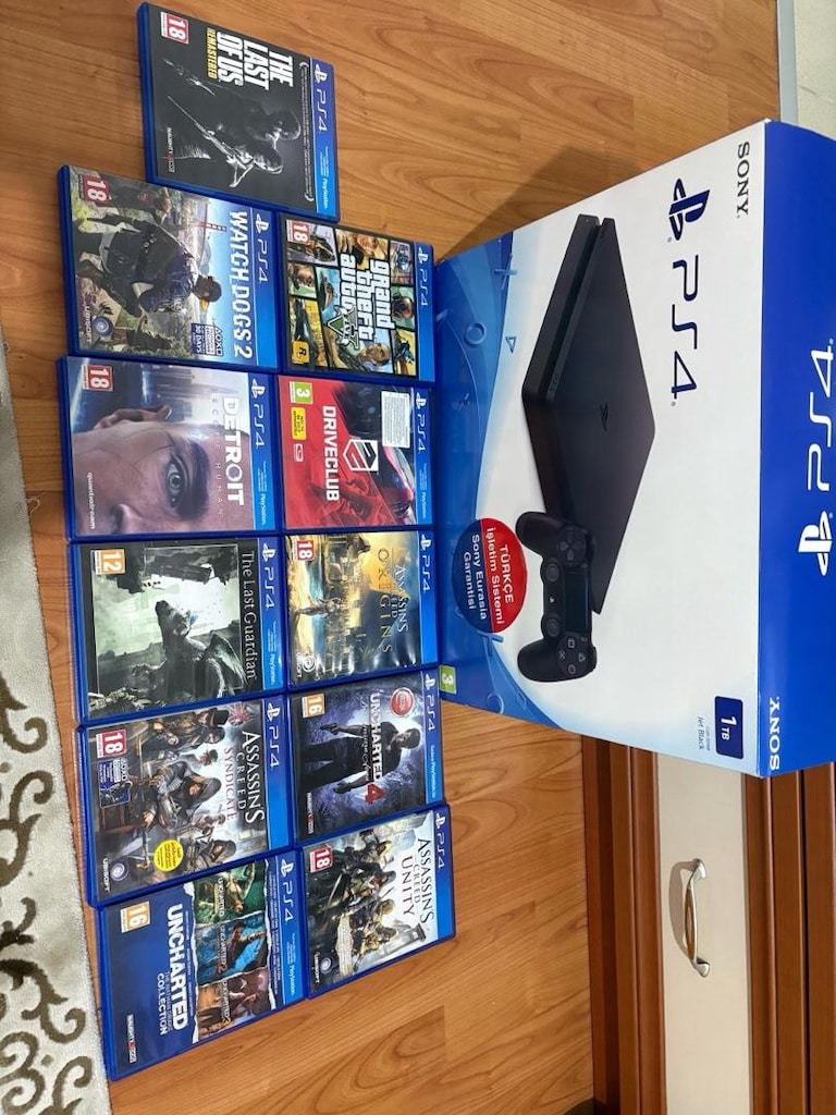PS4 Slim 1 TB + 11 Orijinal Oyun + Kutu + Kol