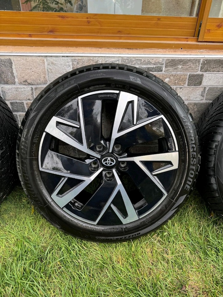 Toyota Corolla Cross/Chr Kışlık Lastik ve Jantlar 225/50 R18 - 3