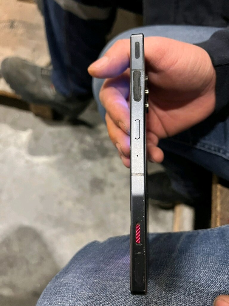 sahibinden satılık yada takasli redmagic 8 pro - 3