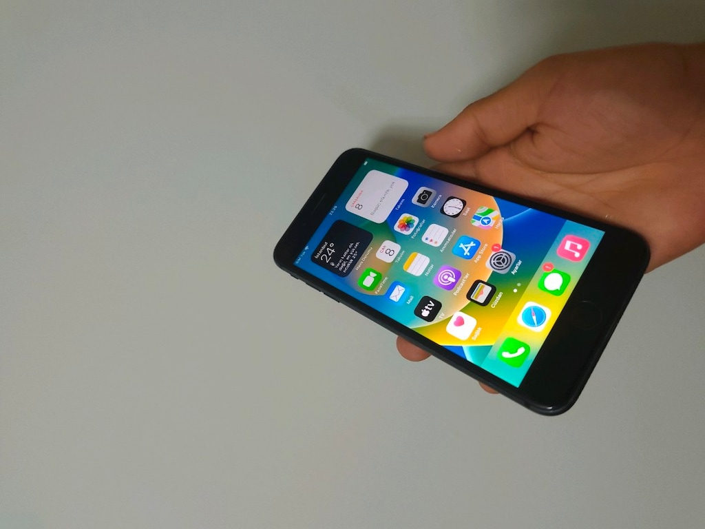 İPHONE 8 PLUS 64 GB TR CİHAZI - 3