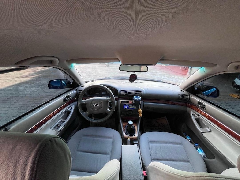 Değişensiz Audi A4 2001 Manuel - 5