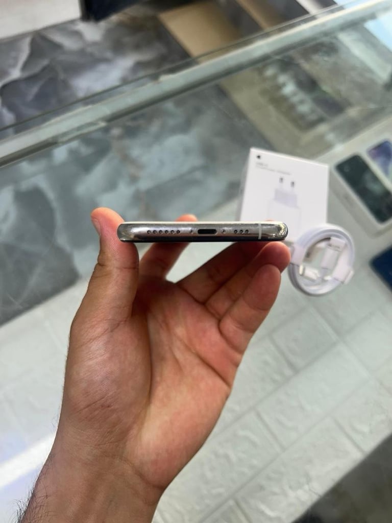 MÜHENDİSCELL’DEN YURTİÇİ TÜRKİYE KAYITLI İPHONE 11 PRO - 5