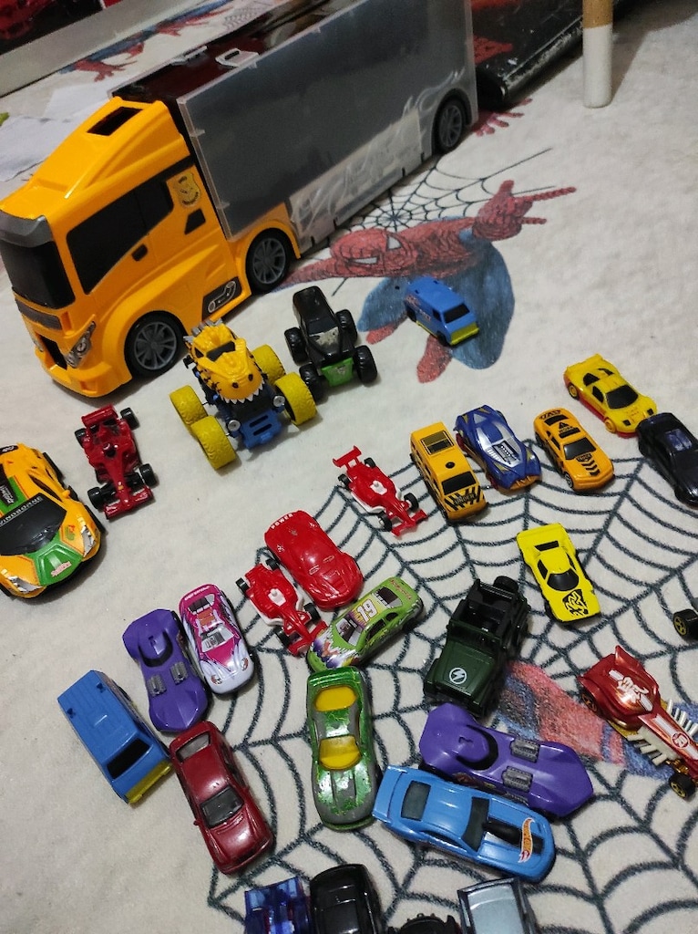 hot wheels araba - 5