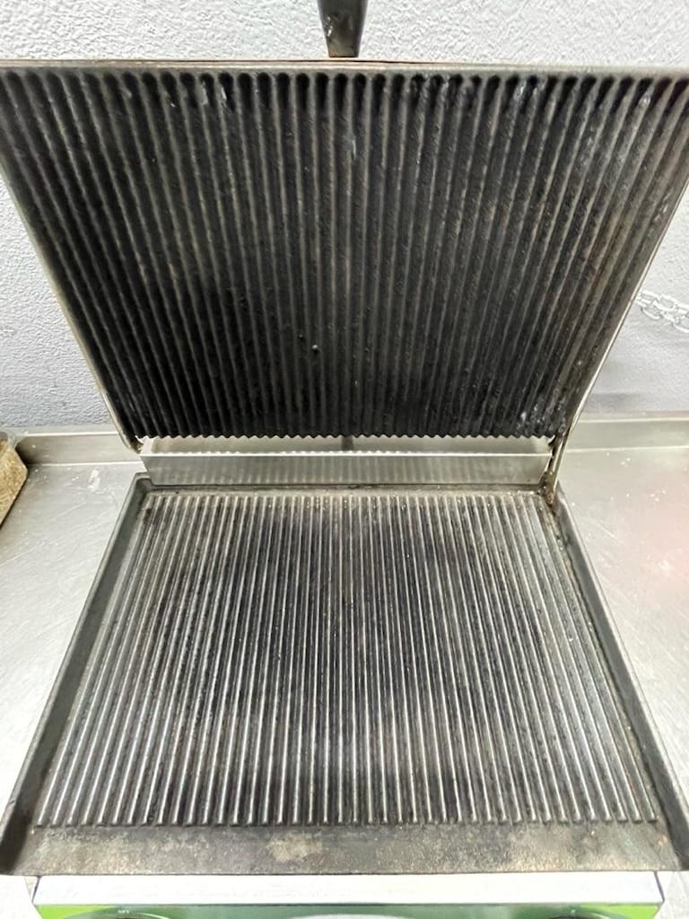 sanayi tipi elektrikli tost makinası/Işıkgaz 2130 – 16 dilim, 1800 W - 3
