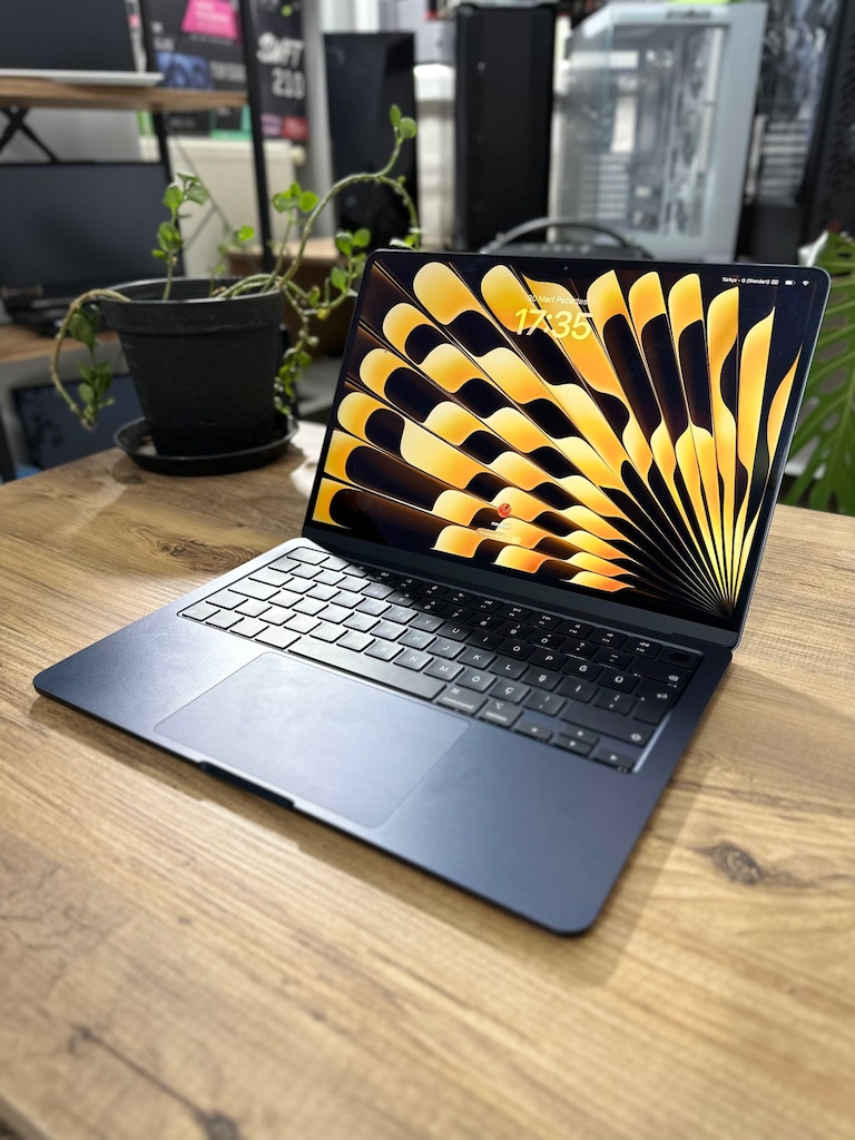 PİL DEVRİ: 2 | MACBOOK AIR M2 | 13 INCH - GECE YARISI | KUSURSUZ - 11