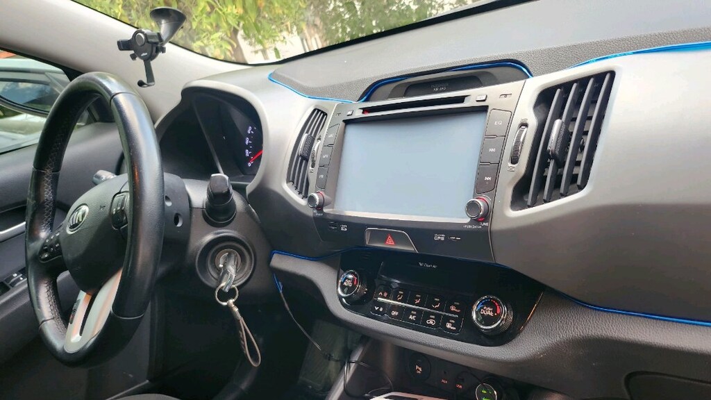 kia sportage - 6
