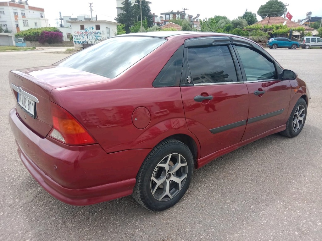 2000 Ford Focus 2.0 lpg - 5