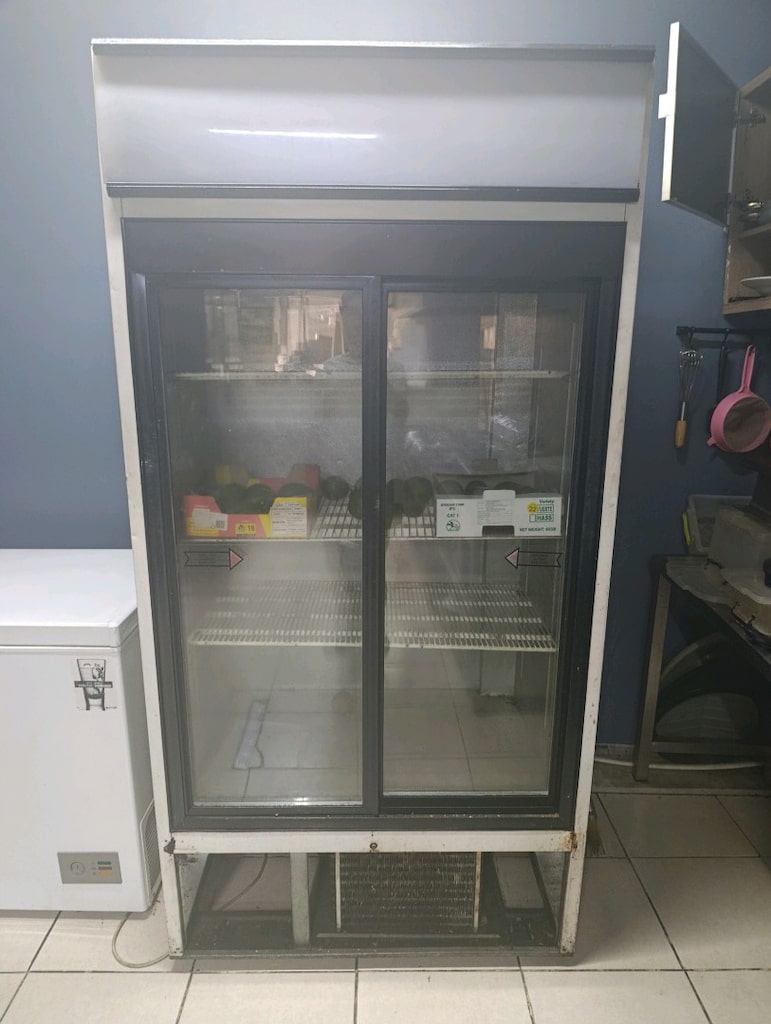 meşrubat dolabı - 2