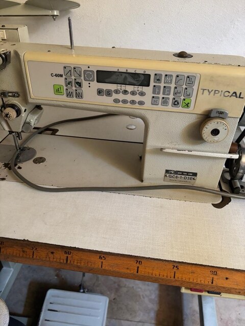 Typical GC6-1-D3E0 Sanayi Tipi Dikiş Makinesi Servo Motorlu masalı