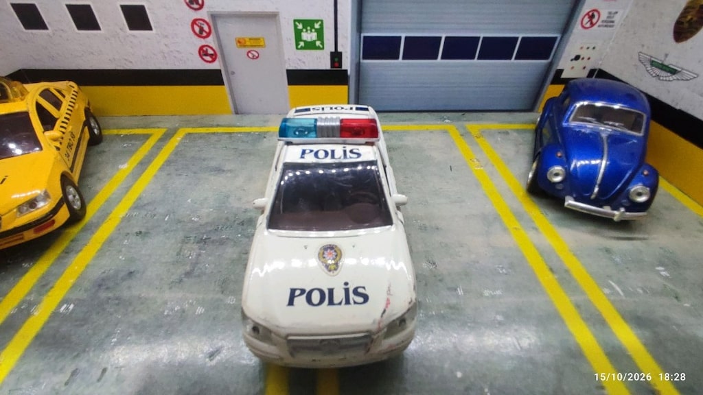 Hyundai Elantra polis arabası modeli metal diecast oyuncak araba - 10