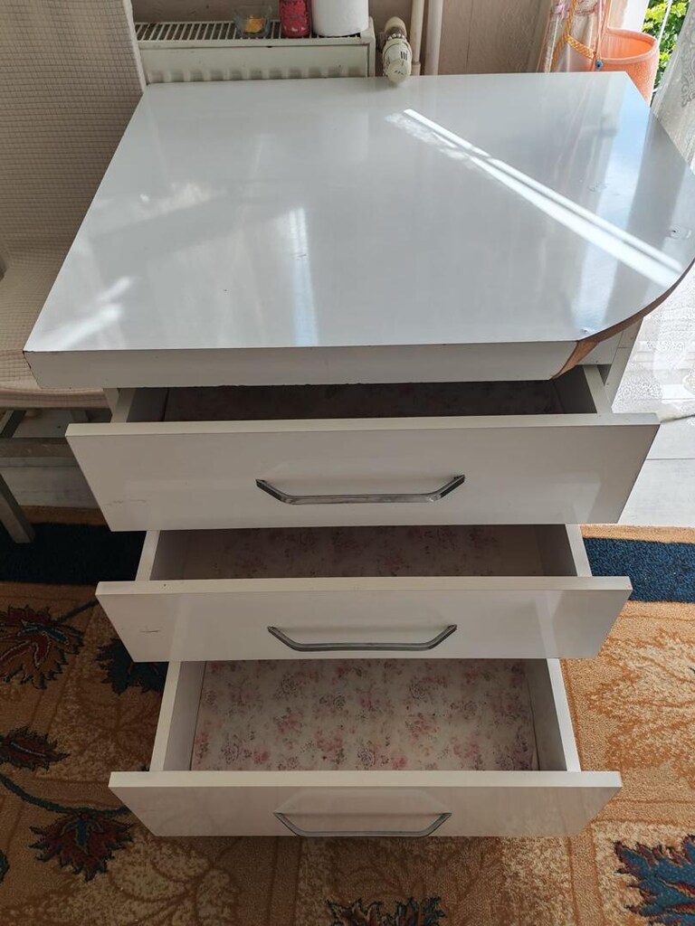 MASA temiz sağ tarafı oval diğer kenarı köşeli masa - 3