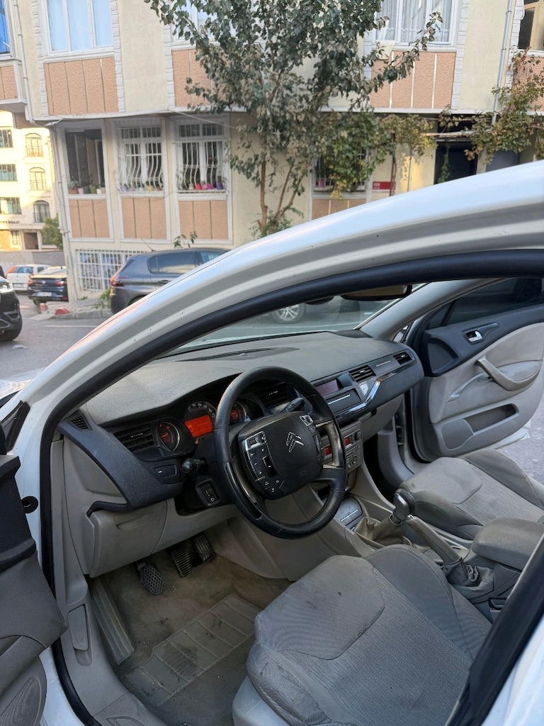 2011 model citroën C5 331 muayene yoksa satış çekme belgesi - 9