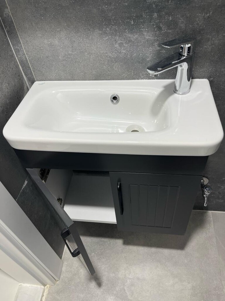 sıfır hiç kullanılmadı küçük lavabo alt ve aynalı üst dolabı - 3