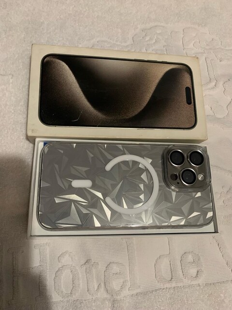 İPHONE 15 PRO MAX 256GB YD